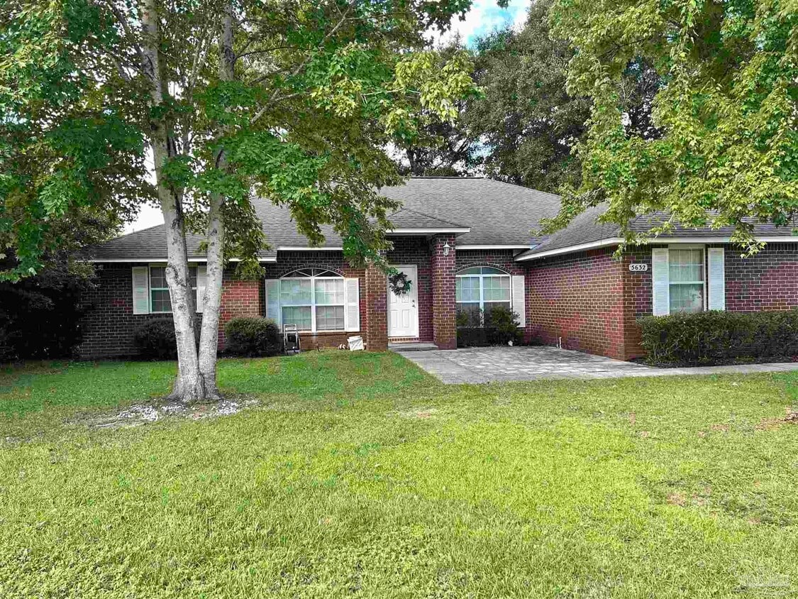 Primary Photo - 5632 Rosebay St