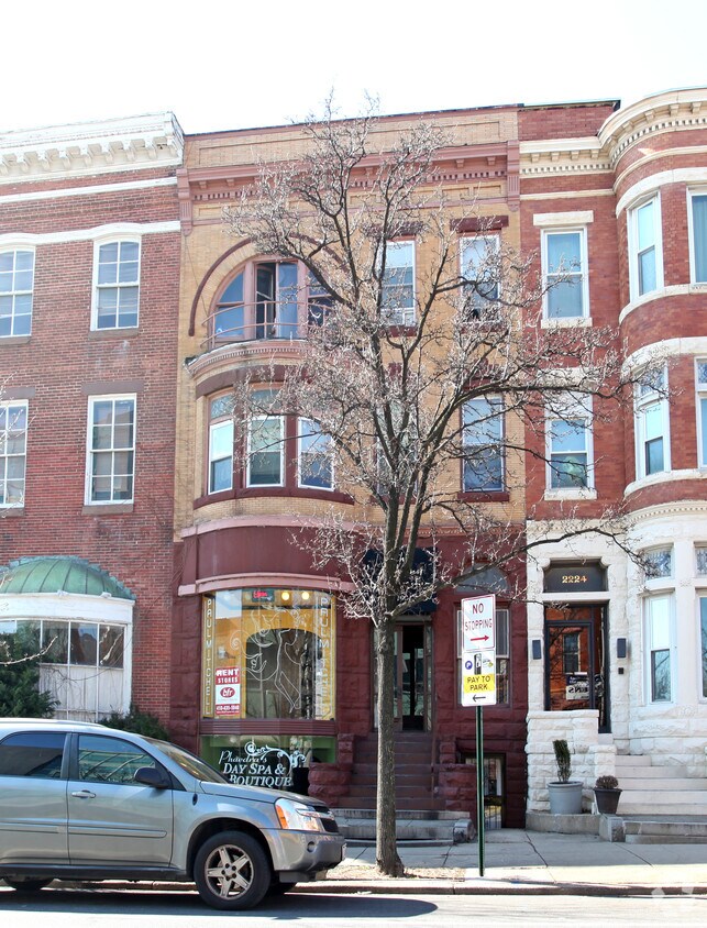 Primary Photo - 2222 N Charles St