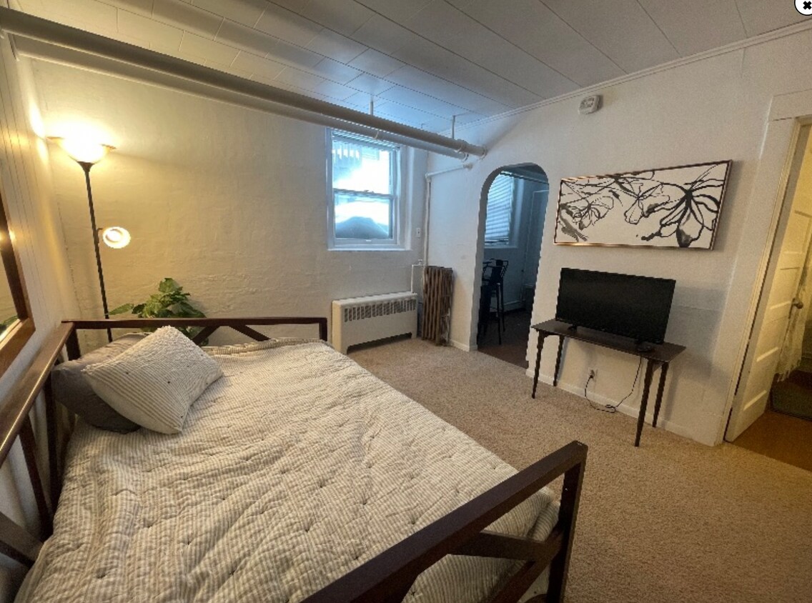 915 2nd Ave S, Fargo, ND 58103 Condo for Rent in Fargo, ND