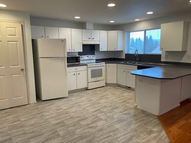 Cocina - 13051 40th Ave S