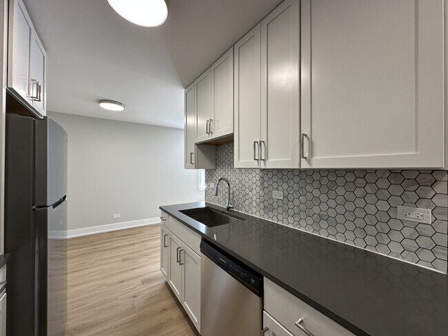 Foto del edificio - 535 W Aldine Ave