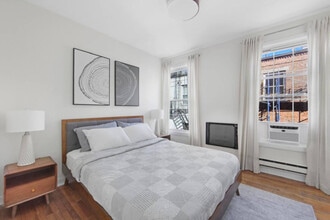 Building Photo - 181 W 4th St