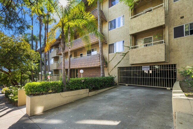 Foto del edificio - 1011 N Palm Ave