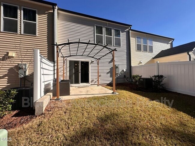 Foto del edificio - 1508 Glacier Dr