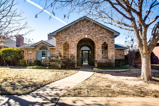 Building Photo - Beautiful and Spacious with Everything You...