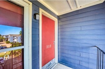 Building Photo - 18511 Egret Bay Blvd
