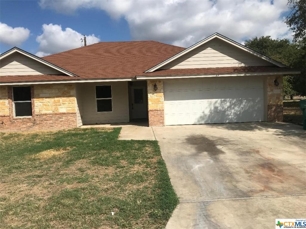 69 Buckskin Loop, Point Resort, TX 76513 House Rental in