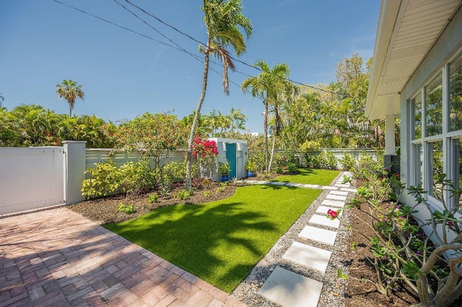 Building Photo - 1618 Laird St