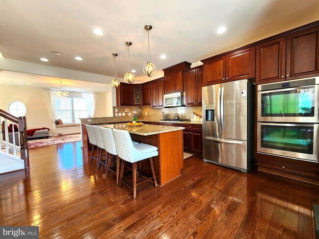 Building Photo - 6254 Summit Point Ct