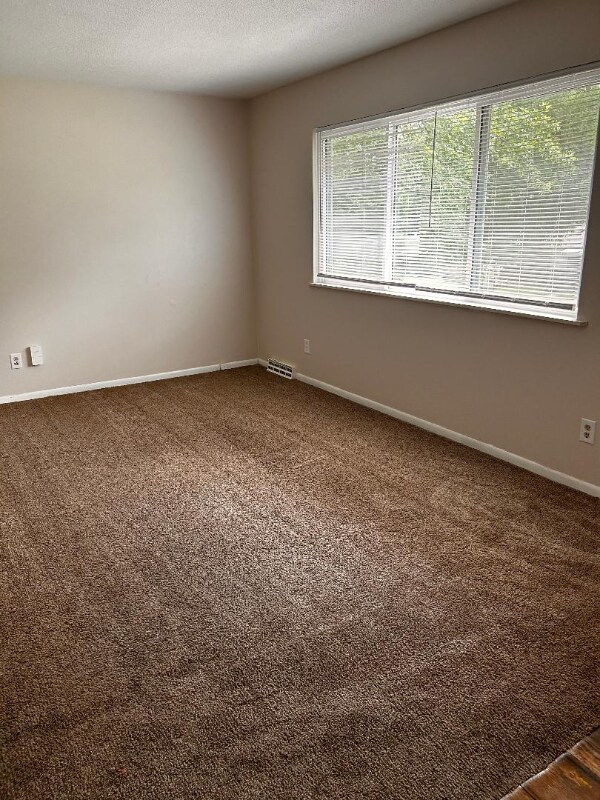 Foto del edificio - 3213 N 52nd St