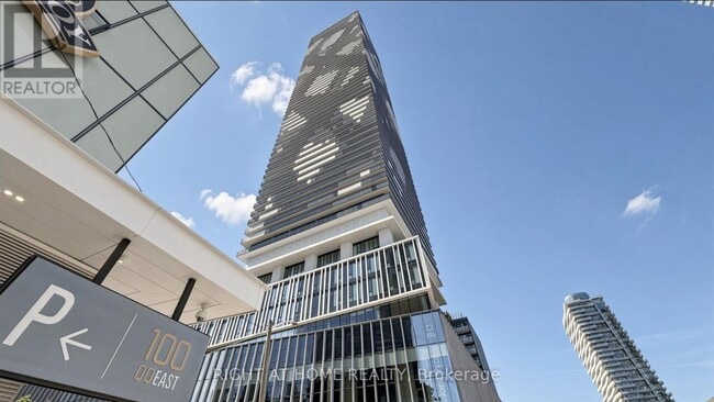Building Photo - 138 Downes St