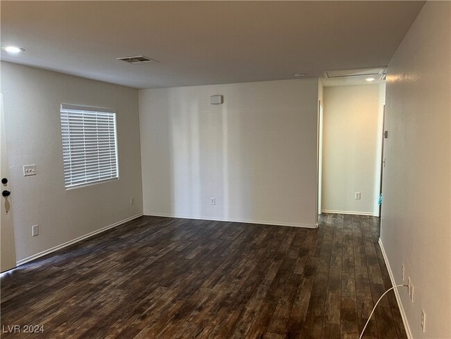 Building Photo - 119 Thornless Rose Ct