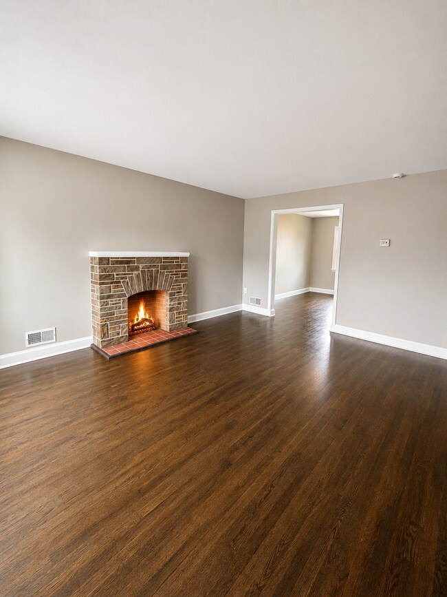 Foto del edificio - Spacious Dundalk Home with Finished Basement & Fireplace