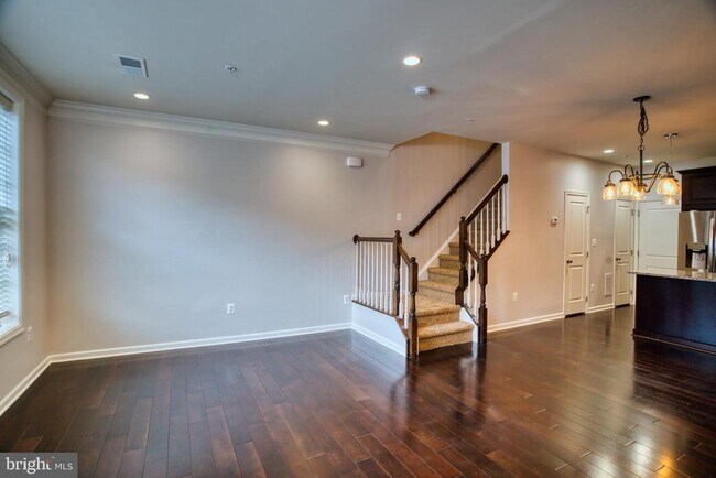 Building Photo - 23542 Buckland Farm Terrace