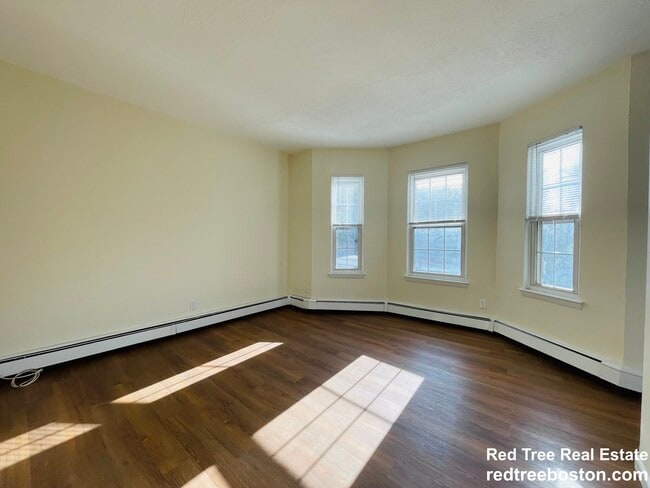 Building Photo - 62 S Huntington Ave