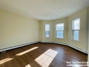 Building Photo - 62 S Huntington Ave
