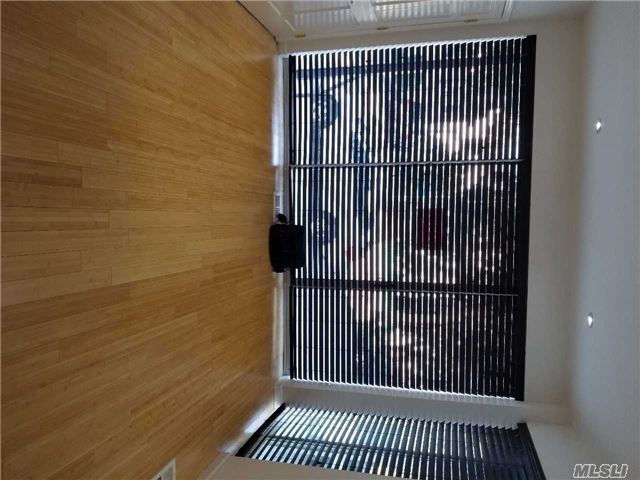 Foto del edificio - 107-30 89th St