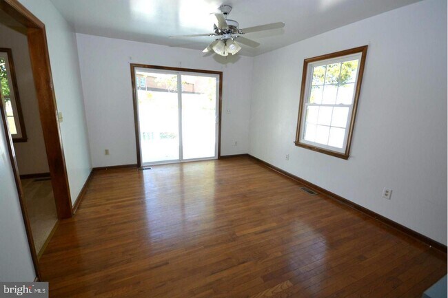 Foto del edificio - 29 Miracle Valley Ln