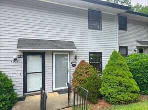 Building Photo - 4012 S Bend Dr