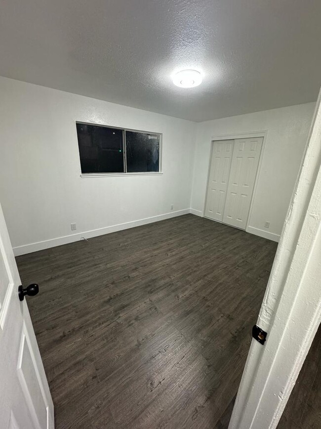 Foto del edificio - 1351 85th Ave