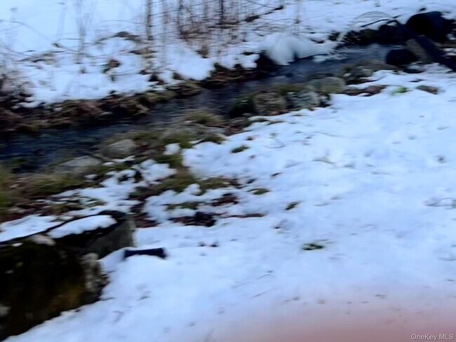 Foto del edificio - 13 Herlings Rd