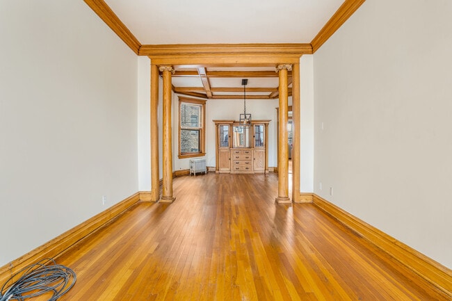 Building Photo - 2953 W Belden Ave