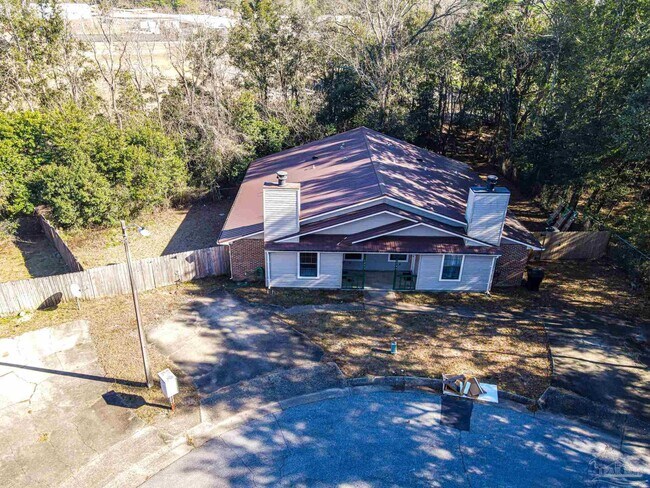 Foto del edificio - 6242 Ridgegate Cir