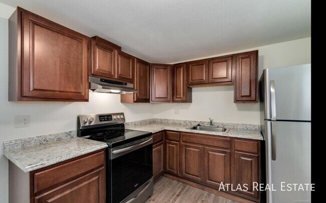 Foto del edificio - 3730 Owens St