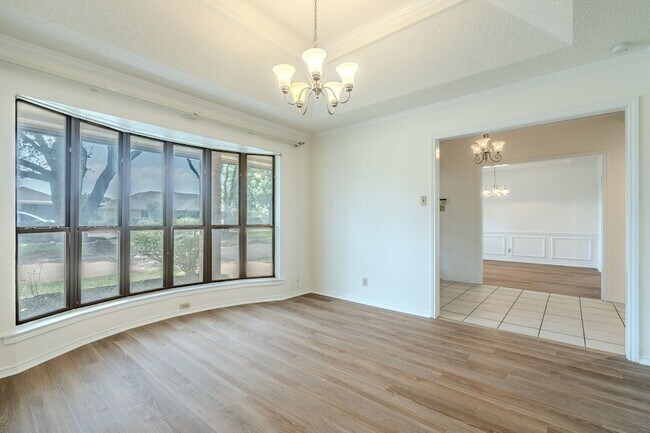 Foto del edificio - 4501 Ridge North Rd