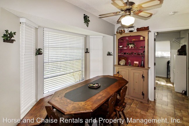 Building Photo - 2 br, 2 bath Apartment - 331 Burke Rd