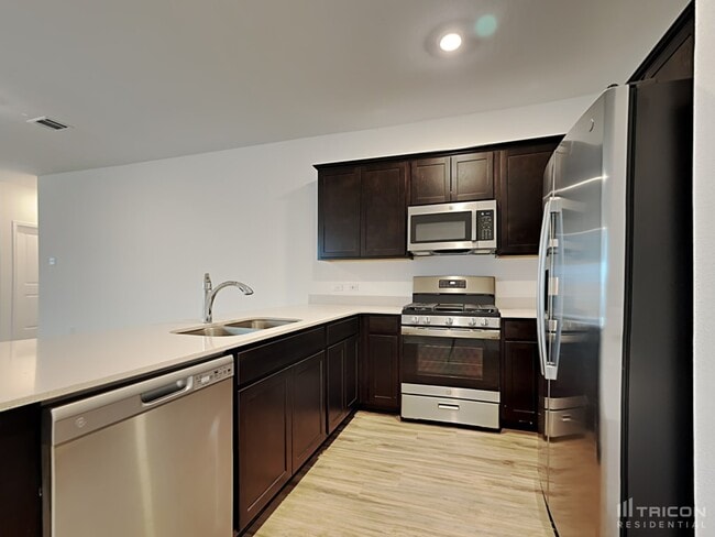 Building Photo - 179 Mica Trl