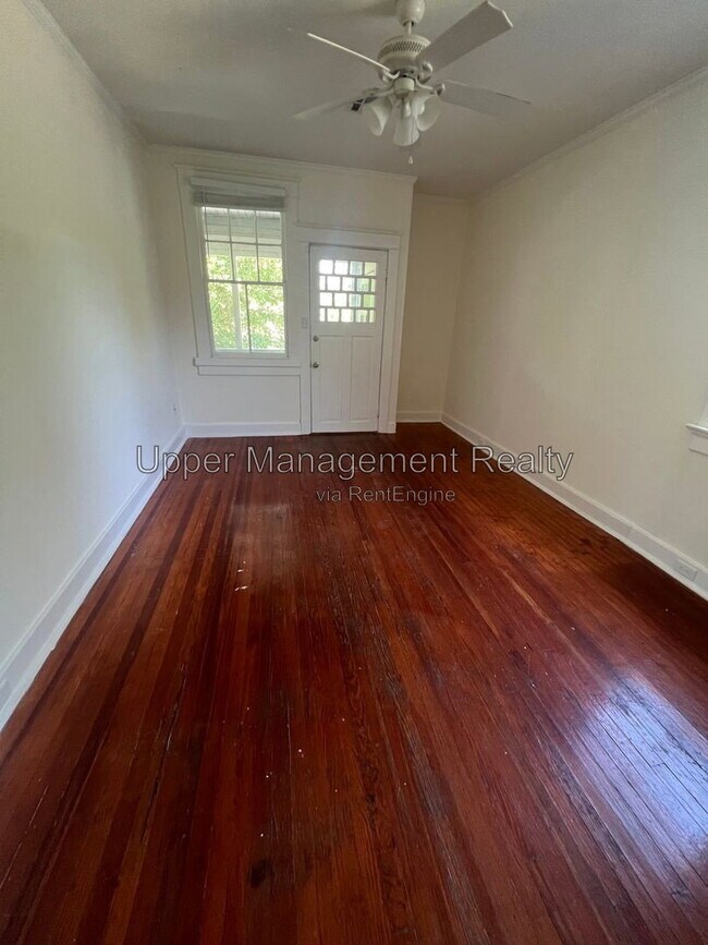 Foto del edificio - 1533 Lowerline St