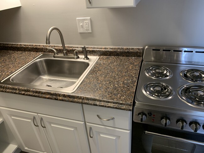 Photo - 148 Main St Apartment