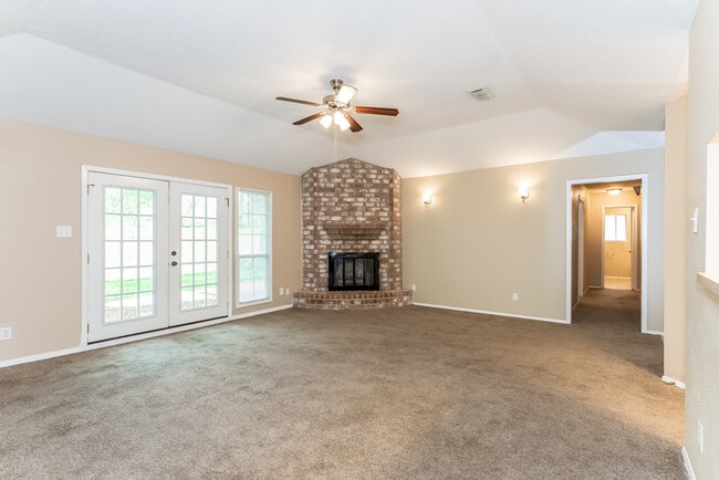 Foto del edificio - 2811 Mayflower Landing Ct