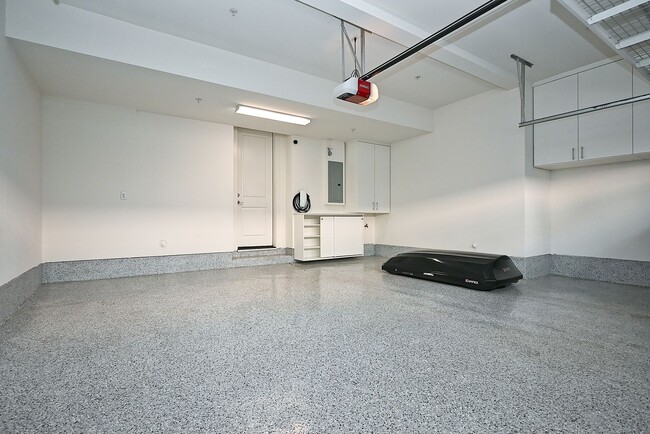 Building Photo - Beautiful Modern 3BR Home in the Heart of Milpitas