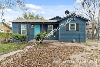 Building Photo - 826 Poinsettia St