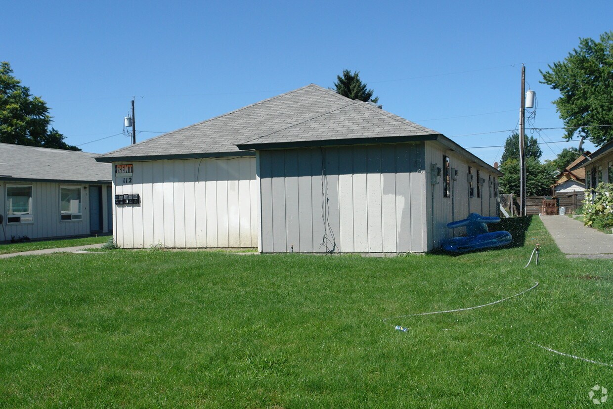 Building Photo - 112 N 9th St