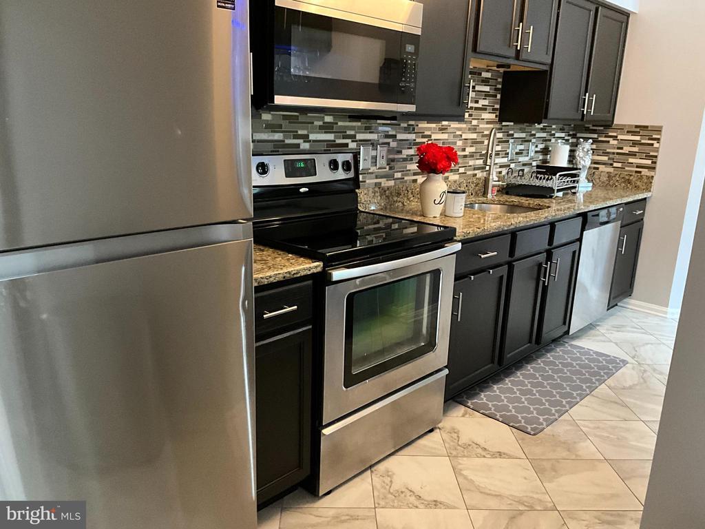 Foto principal - 3708 Excalibur Ct