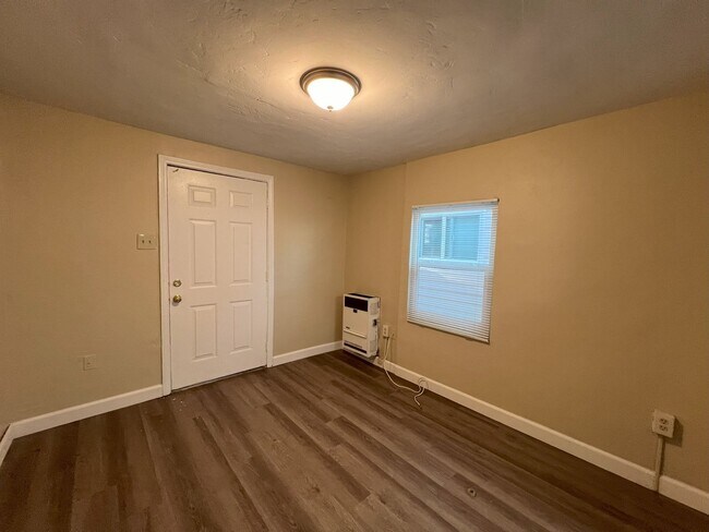 Building Photo - National City Remodeled Unit.Water, Trash ...
