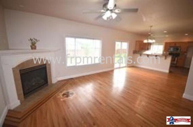 Building Photo - 11550 W Tahiti St