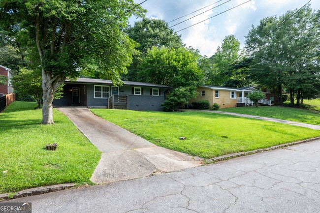 Building Photo - 2131 Bixler Cir
