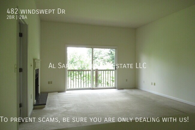 Building Photo - Gorgeous mountain views in quiet community...