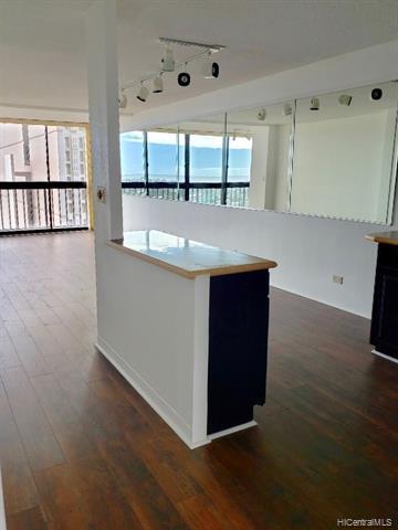 Foto del edificio - 4300 Waialae Ave