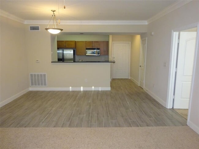 Building Photo - 2299 Lone Star Dr