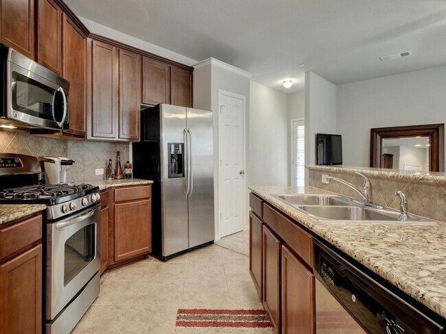 Foto del edificio - 1310 W Parmer Ln