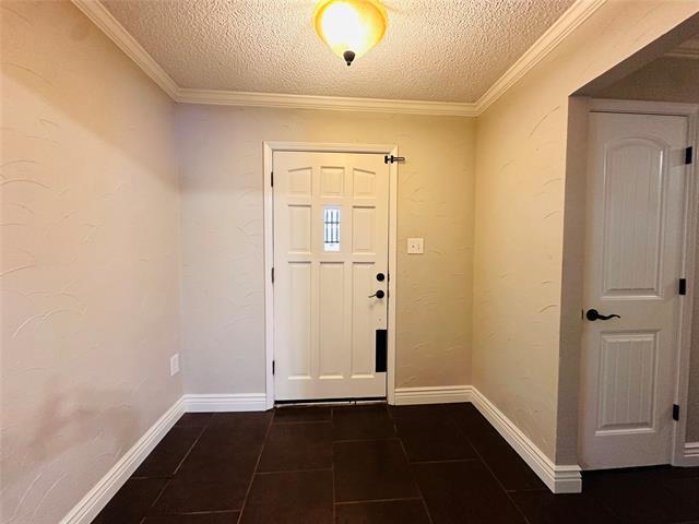 Foto del edificio - 1403 Meadow Crest Ln