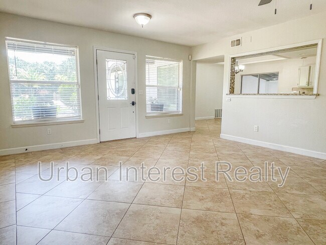 Building Photo - 505 Beach Dr