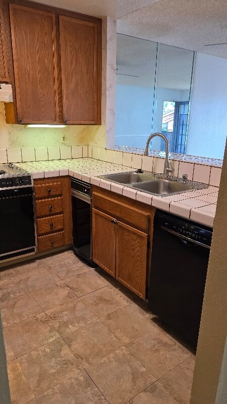 Foto del edificio - 5990 Dandridge Ln