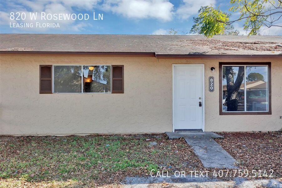 Primary Photo - 3 Bedroom in charming neighborhood availab...