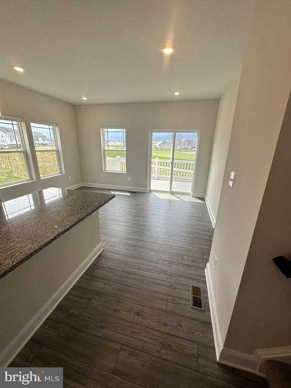 Building Photo - 35358 Wright Way